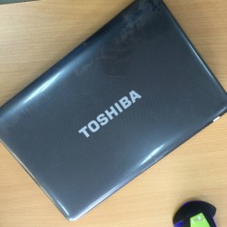 Thay Vỏ laptop Toshiba Satellite L645 L640