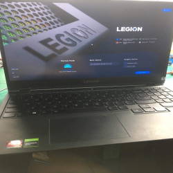 Laptop Lenovo Legion bị lỗi “lạ”: lúc lên lúc không, mở màn hình 180° lại lên! sau lại không lên